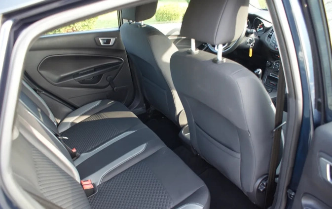Ford Fiesta cena 35900 przebieg: 99000, rok produkcji 2016 z Łódź małe 137